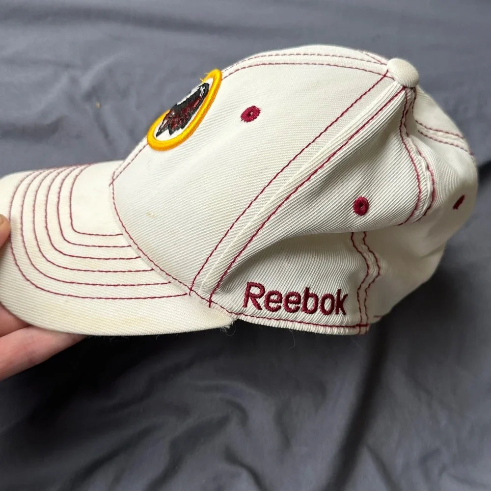 Vintage Reebok Washington Redskins NFL Hat Youth Cream Burgundy Embroidered Cap